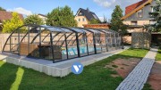 Wysokie zadaszenie na basen dach OPTIMA 10,8 x 5,25 x 2,50 poliwęglan lity pokrywa basenowa  jacuzzi